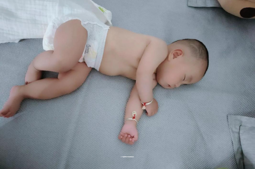 海宁宝宝口水多怎么回事 海宁宝宝口水多怎么回事